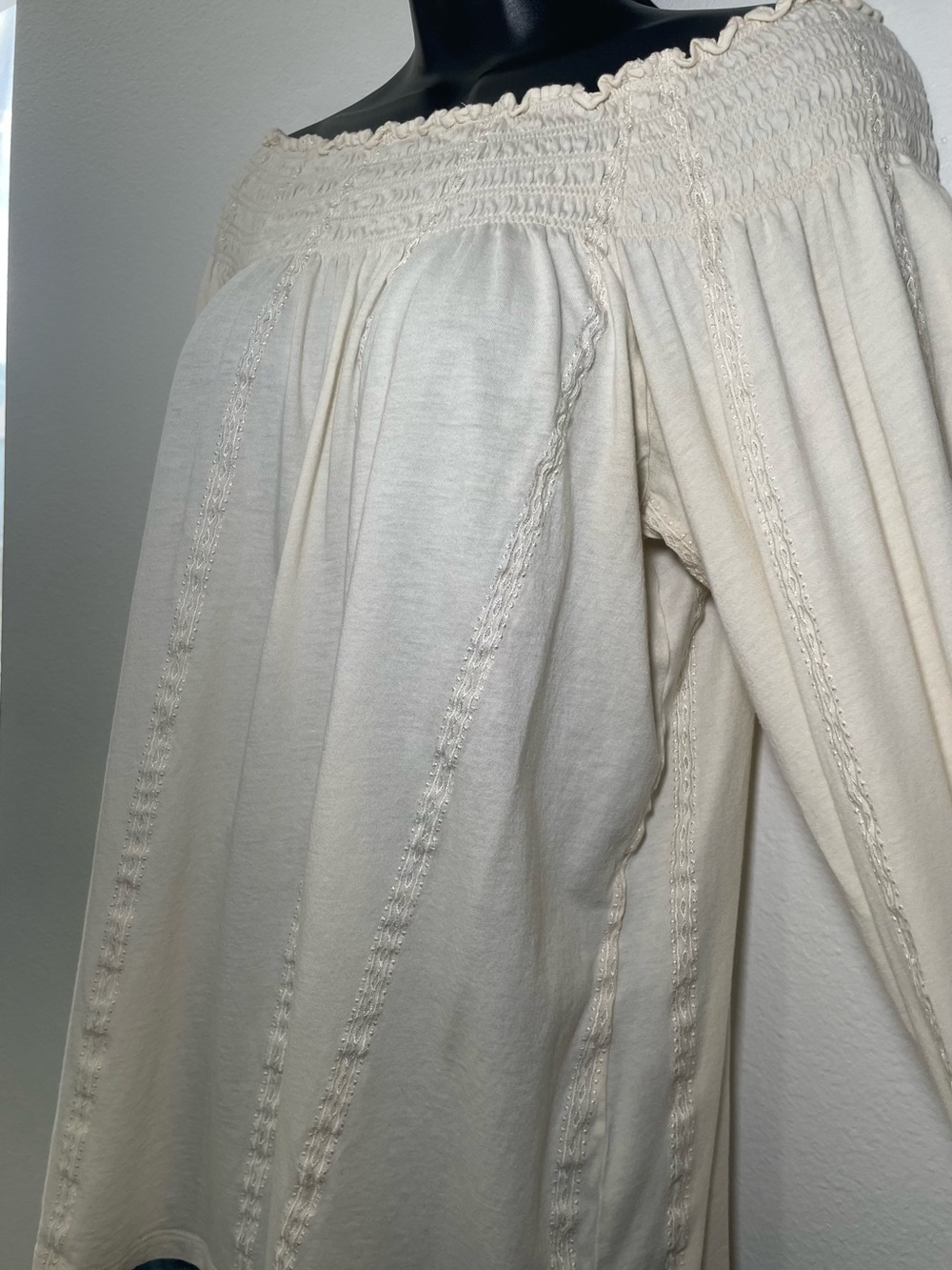 Lauren Ralph Lauren Off Shoulder Top L Cream Smocked Embroidered Boho Cotton - Picture 4 of 8
